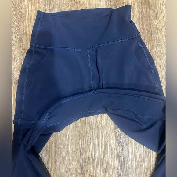 Lululemon Align joggers Navy size 2 NWOT - Picture 5 of 6